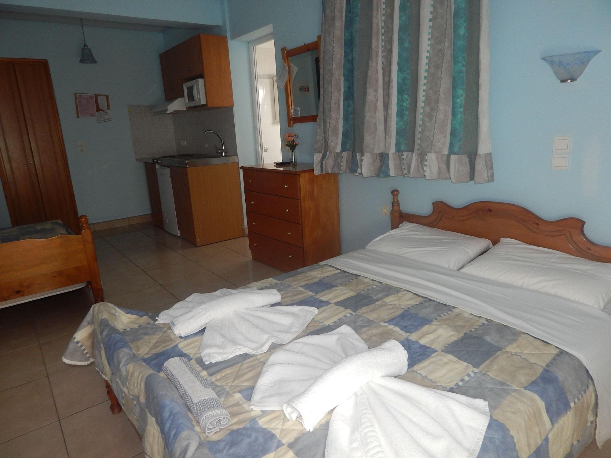 Aparthotel Anaxos Gardens Extérieur photo