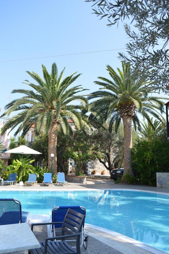 Aparthotel Anaxos Gardens Extérieur photo
