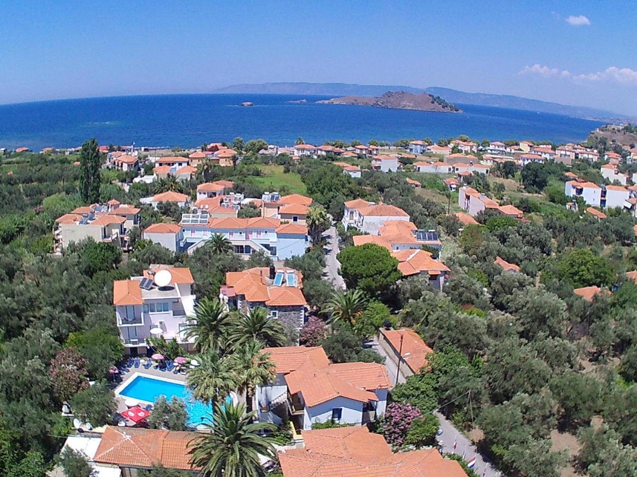 Aparthotel Anaxos Gardens Extérieur photo