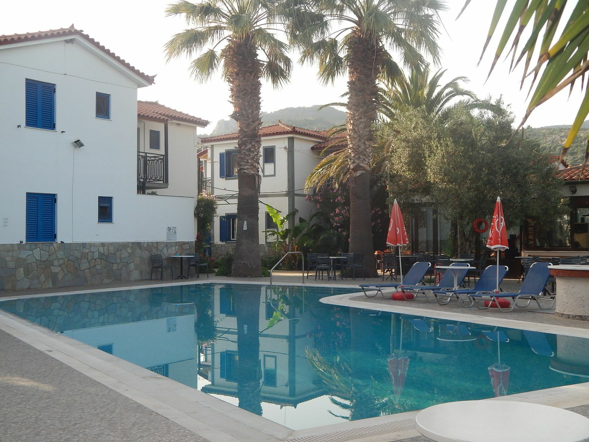 Aparthotel Anaxos Gardens Extérieur photo